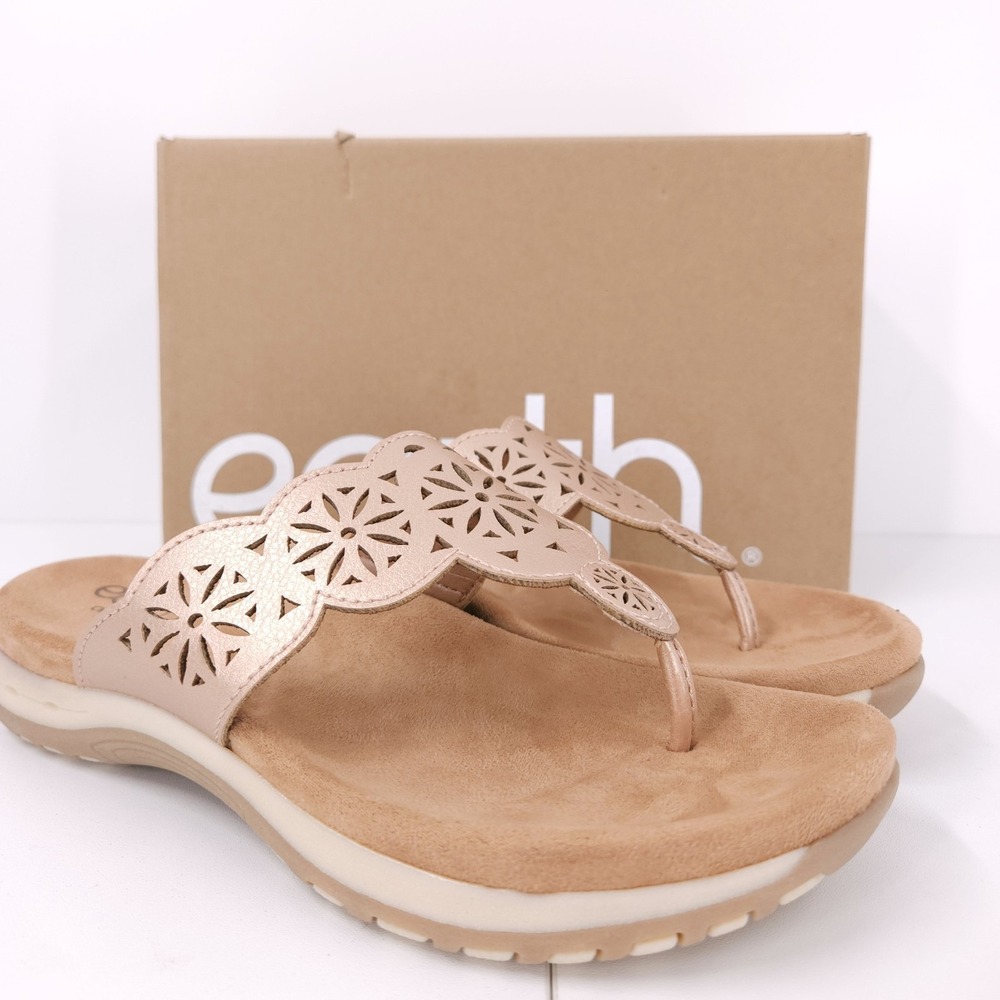 Earth Sadie T Strap Flat Sandals Cushion Thong Light Pink Womens Size 8 M